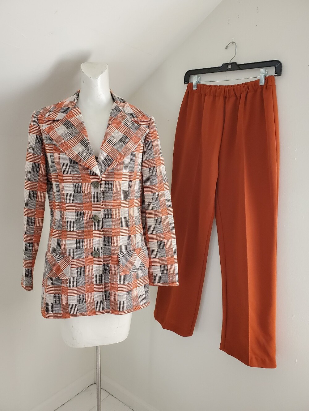 70s Vintage Notch Collar Madras Blazer & Pant Suit Set Orange Cream